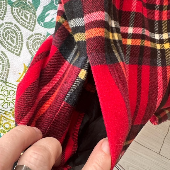 Chulo Pony NWOT beautiful red tartan plaid coat with black lining - Picture 6 of 8